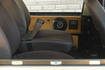 2B-035-Convertible-Mercedes-G-250-080643