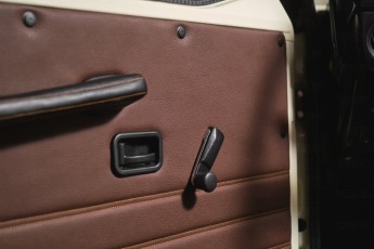 2A-029-Convertible-Mercedes-G-250-086775