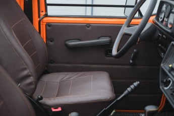 2B-026-Convertible-Mercedes-G-250-082383