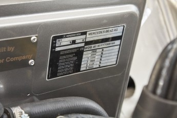 3-007-Convertible-Mercedes-G-250-068144