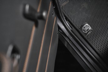 2A-032-Convertible-Mercedes-G-250-072376