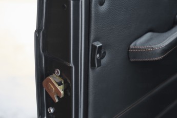 2B-043-Convertible-Mercedes-G-250-072376