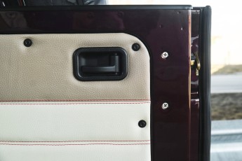 2B-041-Convertible-Mercedes-G-250-083813