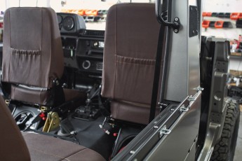 3-005-Convertible-Mercedes-G-250-084031