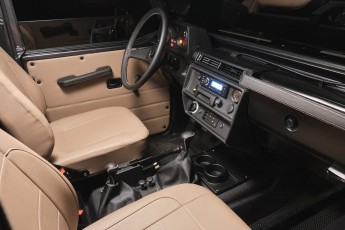 2A-018-Convertible-Mercedes-G-250-091085