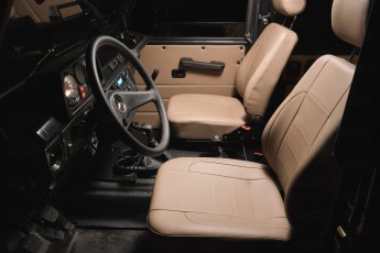 2A-019-Convertible-Mercedes-G-250-091085