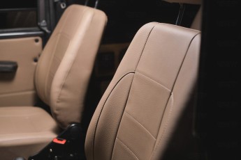 2A-027-Convertible-Mercedes-G-250-091085