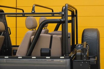 2B-013-Convertible-Mercedes-G-250-091085