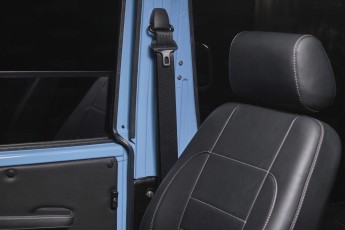 2A-023-Convertible-Mercedes-G-250-086670