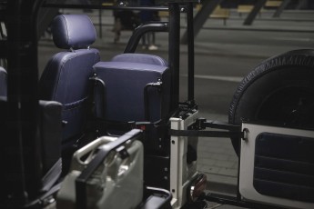 2A-036-Convertible-Mercedes-G-250-082571