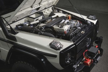 2A-038-Convertible-Mercedes-G-250-082571