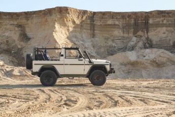 2B-002-Convertible-Mercedes-G-250-082571