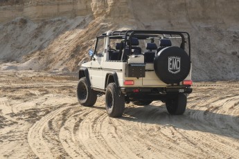 2B-008-Convertible-Mercedes-G-250-082571