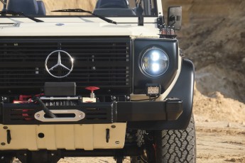 2B-014-Convertible-Mercedes-G-250-082571