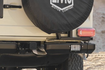 2B-015-Convertible-Mercedes-G-250-082571