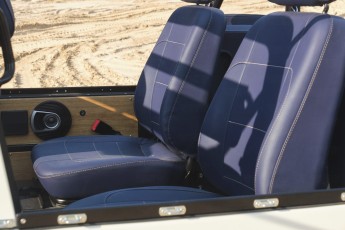 2B-023-Convertible-Mercedes-G-250-082571