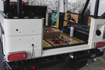 3-004-Convertible-Mercedes-G-250-082571