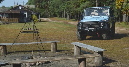 1-002-Convertible-Mercedes-G-250-082761