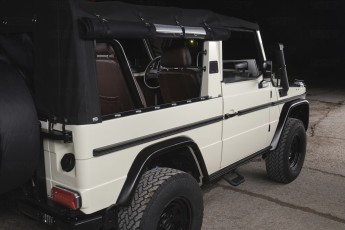 2A-007-Convertible-Mercedes-G-250-080095_2