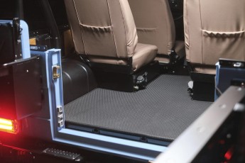 2A-046-Convertible-Mercedes-G-250-082761