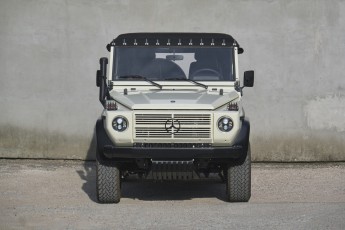 2B-002-Convertible-Mercedes-G-250-080095_1