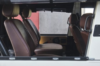 2B-034-Convertible-Mercedes-G-250-080095