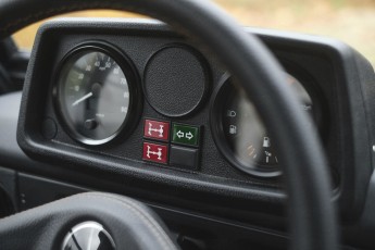 2B-037-Convertible-Mercedes-G-250-076910