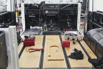 3-001-Convertible-Mercedes-G-250-067764