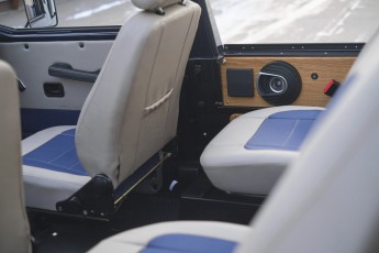 2B-027-Convertible-Mercedes-G-250-080723