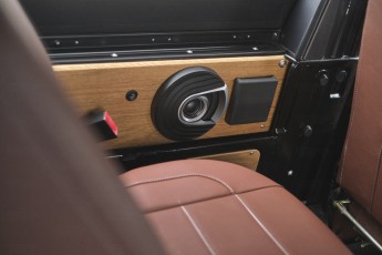 2B-034-Convertible-Mercedes-G-250-082446