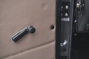 2B-042-Convertible-Mercedes-G-250-078451