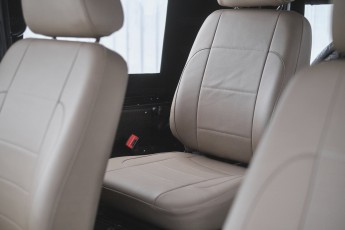 2B-045-Convertible-Mercedes-G-250-078451