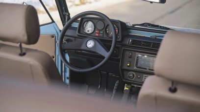 1-004-Convertible-Mercedes-G-250-089110