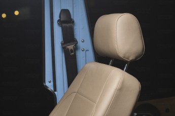 2A-023-Convertible-Mercedes-G-250-089110