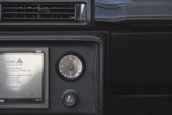 2B-028-Convertible-Mercedes-G-250-089110