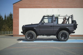 2B-001-Convertible-Mercedes-G-250-077811