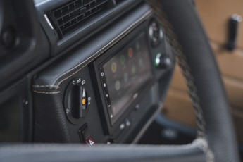 2B-037-Convertible-Mercedes-G-250-080781