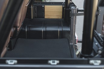 2B-042-Convertible-Mercedes-G-250-077811