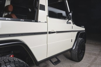 2A-018-Convertible-Mercedes-G-250-082283