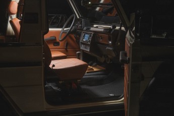 2A-022-Convertible-Mercedes-G-250-082283