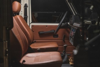 2A-025-Convertible-Mercedes-G-250-082283