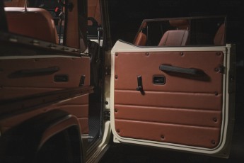 2A-029-Convertible-Mercedes-G-250-082283