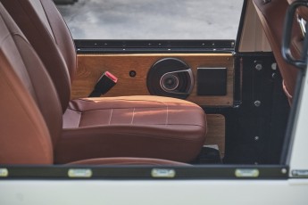 2B-025-Convertible-Mercedes-G-250-082283