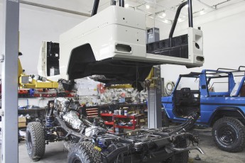 3-008-Convertible-Mercedes-G-250-082283