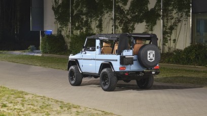 1-003-Convertible-Mercedes-G-250-082249