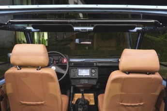 2A-023-Convertible-Mercedes-G-250-082249
