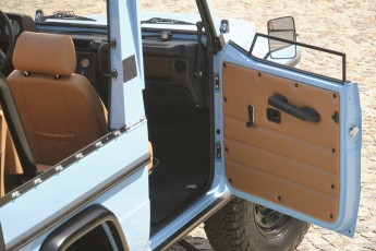 2B-027-Convertible-Mercedes-G-250-082249