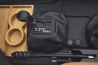 2B-037-Convertible-Mercedes-G-250-073768