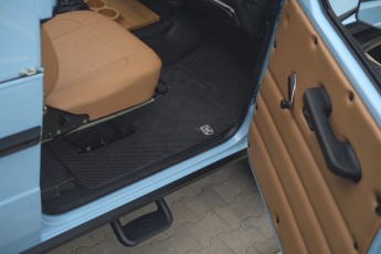 2B-042-Convertible-Mercedes-G-250-073768