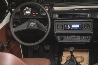 2A-027-Convertible-Mercedes-G-250-083487